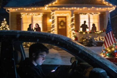 I Drove 4 Hours For Christmas – My Sister Opened The Door, Laughed, And Said, ‘This Year’s Just For Family.’ I Turned Around Without A Word. Ten Minutes Later, Her Husband Accidentally Texted Me: ‘Why Would That Loser Even Show Up?’ I Smiled, Logged in, And Canceled Every Payment | Covered. By Sunrise, 61 Missed Calls – And One Message: ‘We Need To Talk.